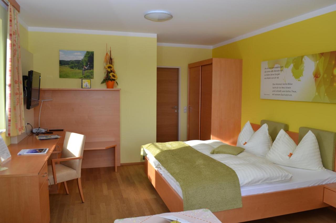 Gasthof-Pension Nordwald Harbach  Room photo
